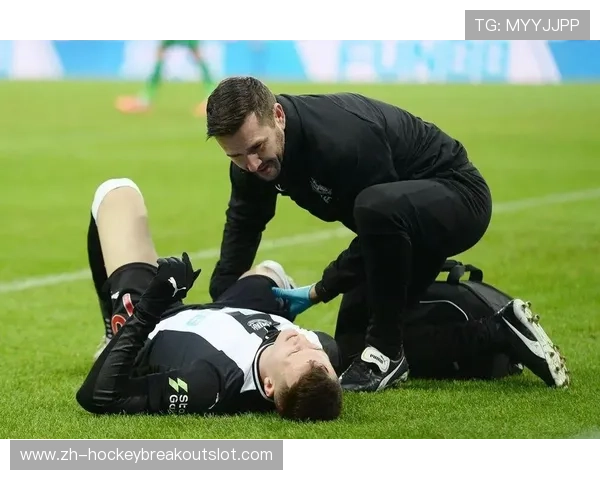 调查报告：社交媒体对英超年轻球员心理影响的追踪研究