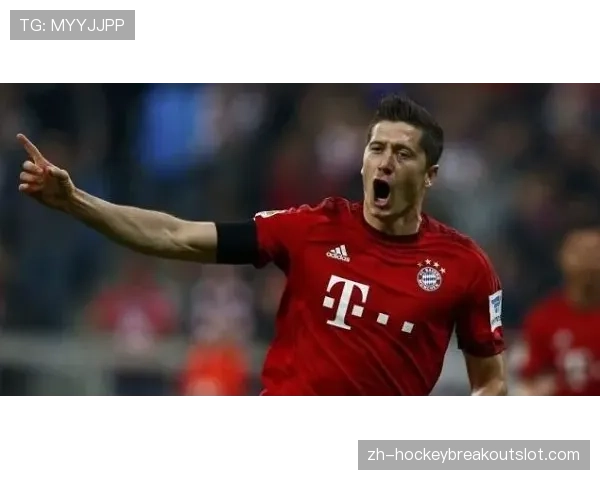 拜仁3-1逆转沃尔夫斯堡，穆西亚拉传射建功